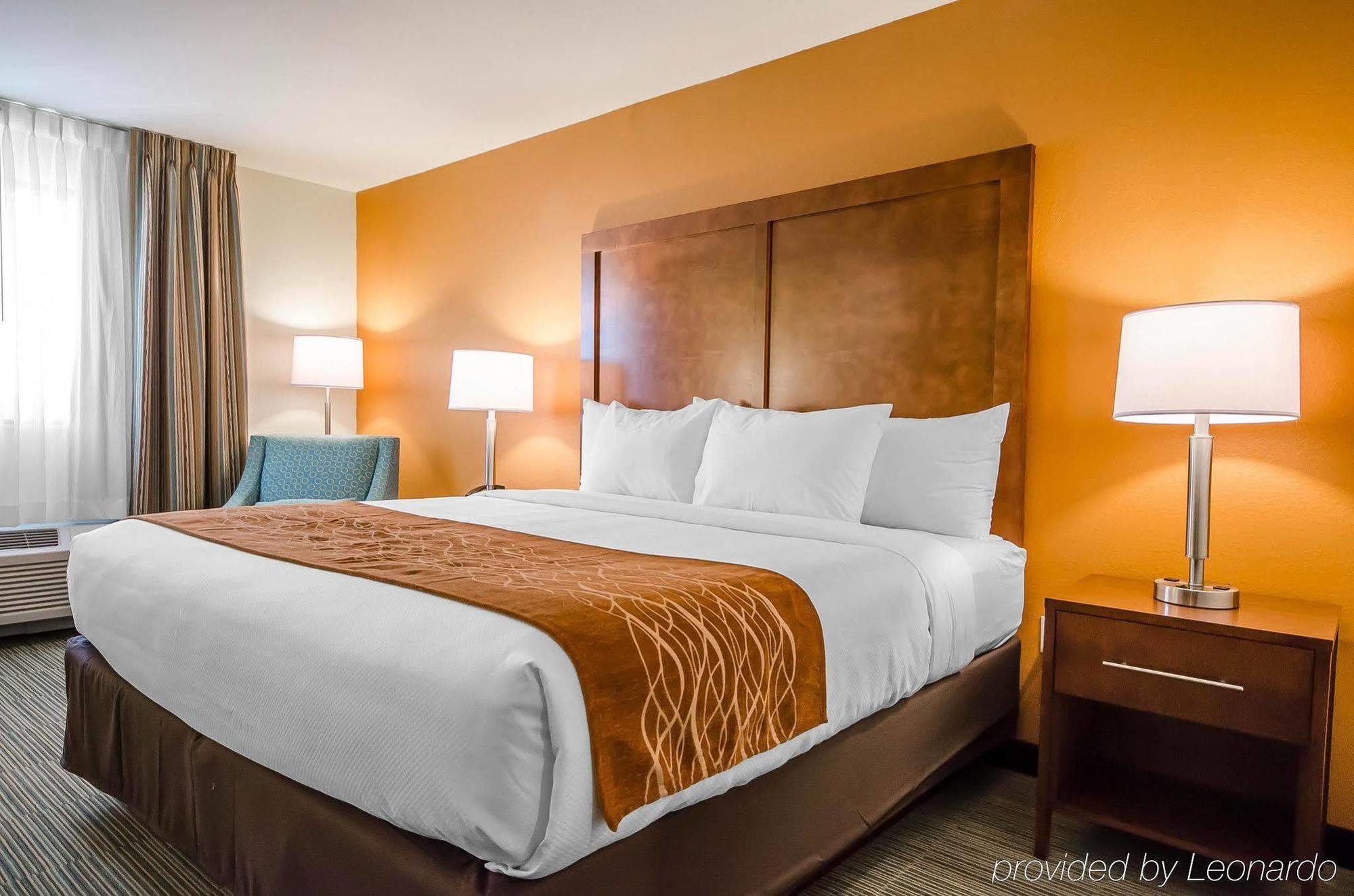 Comfort Inn Ferdinand Eksteriør bilde
